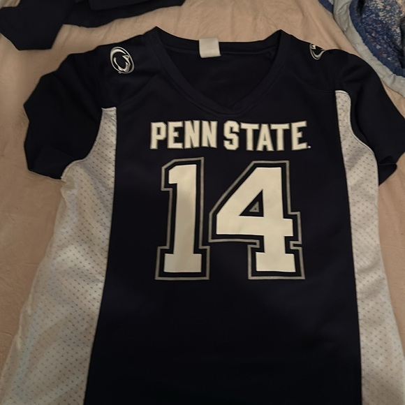 Lots of 2 Penn State t shirts - Picture 2 of 4